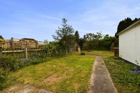 11 Bishop Road, Shurdington, Cheltenham, GL51 4TB