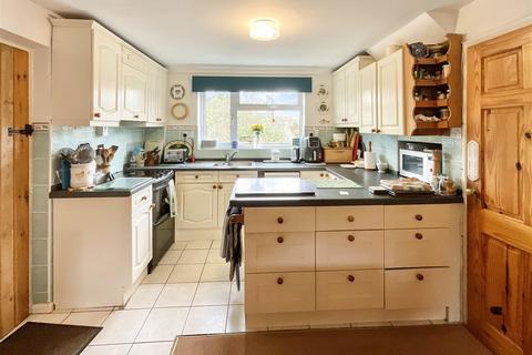 3 bedroom semi-detached house for sale, Bankside, North Cerney