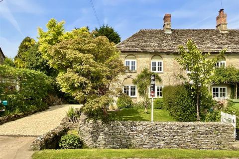 2 bedroom end of terrace house for sale, Dunfield, Gloucestershire