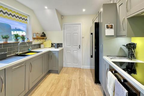 50 Austin Road, Cirencester, GL7 1BT