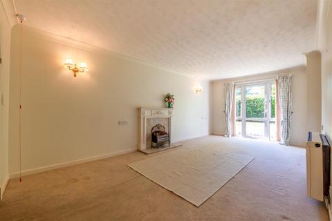 1 bedroom retirement property for sale, Scholars Court, Stratford-Upon-Avon