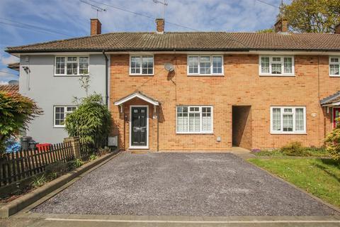 6 Saxon Close, Brentwood, CM13 2EU