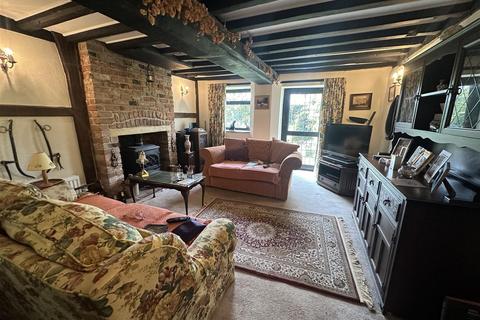 3 bedroom cottage for sale, Huntley Road, Tibberton GL19