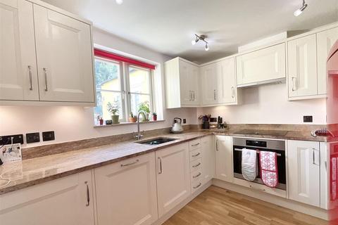 2 bedroom flat for sale, Somerford Road, Cirencester