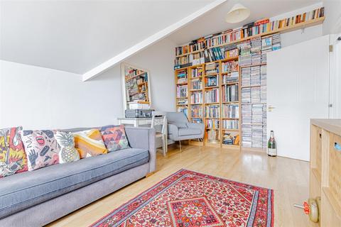 2 bedroom flat for sale, 64 Park Road, London N8