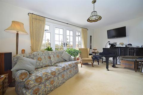4 bedroom semi-detached house for sale, Chiddingfold,