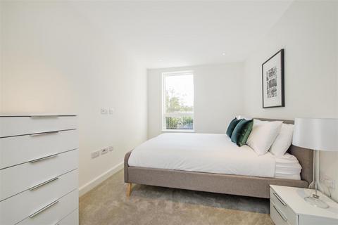 1 bedroom apartment to rent, High Street, Hornsey N8