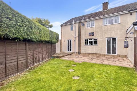 4 bedroom semi-detached house for sale, Berry Hill Crescent, Cirencester