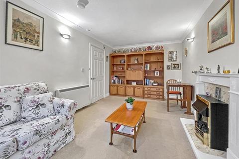 1 bedroom flat for sale, Trafalgar Road, Cirencester