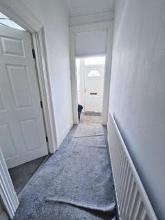 1 bedroom in a house share to rent, Croydon Road, Fenham NE4