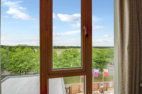 2 bedroom apartment for sale, Columbia Place, Campbell Park, Milton Keynes