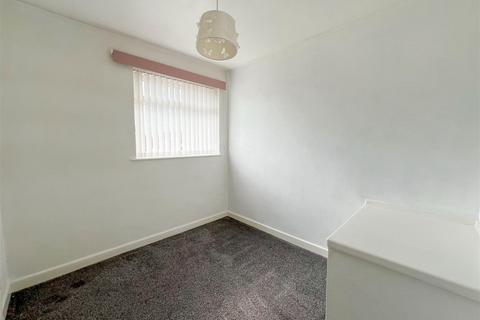 162 Silverdale Close, Coventry, CV2 1QE