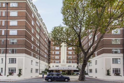 1 bedroom flat for sale, Sloane Avenue, London SW3