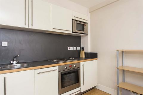 1 bedroom flat for sale, Sloane Avenue, London SW3