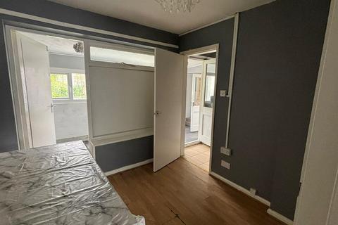 3 bedroom detached house to rent, Cranmore Road, Wolverhampton