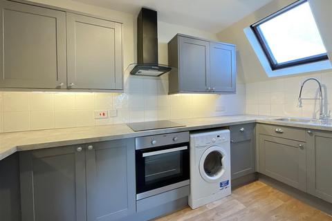 1 bedroom flat for sale, Somerford Road, Cirencester