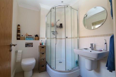 3 bedroom semi-detached house to rent, Thame, Oxfordshire