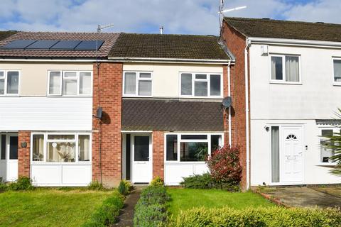 3 bedroom terraced house for sale, Exham Close, Warwick