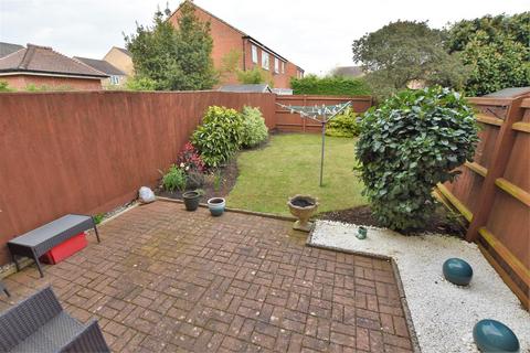 3 bedroom townhouse for sale, Cranesbill Drive, Bicester