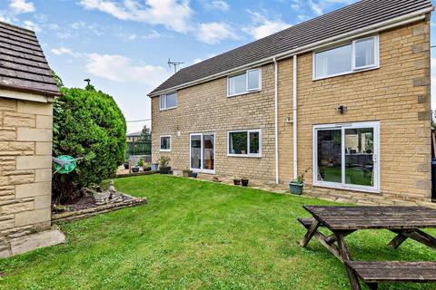 4 bedroom detached house for sale, Oak Way, South Cerney