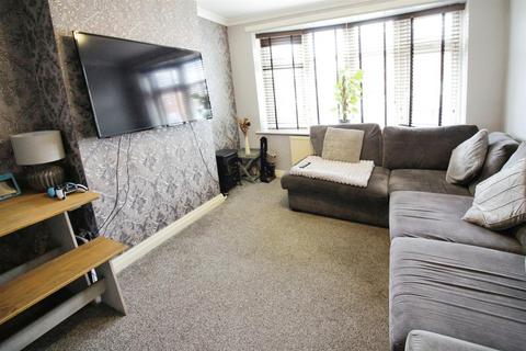 3 bedroom semi-detached house for sale, Brian Crescent, Leeds LS15
