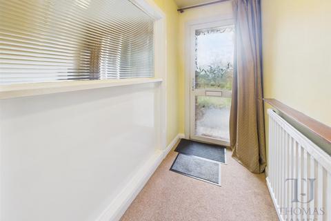 3 bedroom detached house for sale, The Hollows, Silverdale, Nottingham