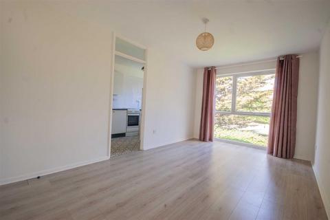1 bedroom property for sale, Lupin Drive, Springfield, Chelmsford