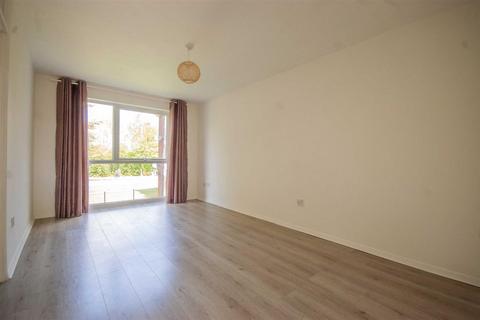 1 bedroom apartment for sale, Lupin Drive, Springfield, Chelmsford