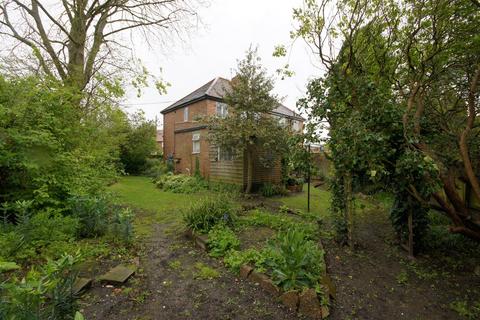 3 bedroom semi-detached house for sale, Westfield Close, Cottingham HU16