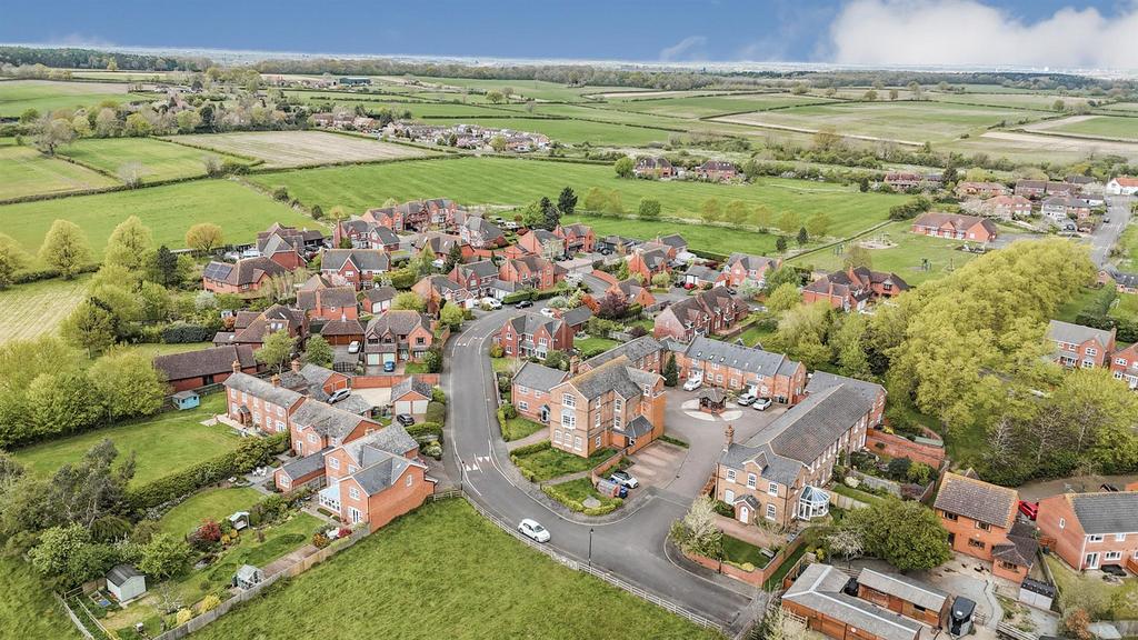 Alderman Way, Weston Under Wetherley... 3 bed flat for sale £250,000