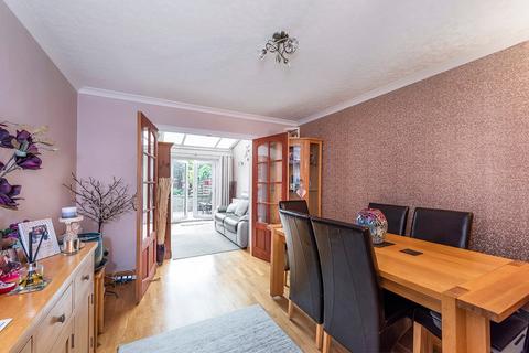 4 bedroom semi-detached house for sale, Little Heath Road, Bexleyheath, DA7