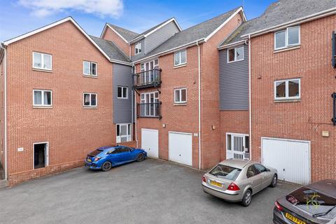 2 bedroom apartment for sale, Mill Street, Evesham WR11