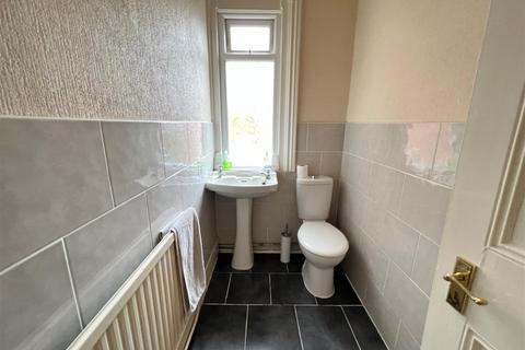 1 bedroom flat to rent, 26 Gladstone Road, Chesterfield, Derbyshire