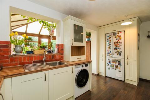 91 Parkinson Close, Wakefield, WF1 4NR