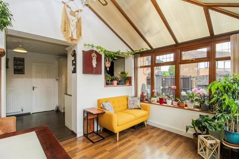 91 Parkinson Close, Wakefield, WF1 4NR