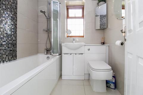 91 Parkinson Close, Wakefield, WF1 4NR