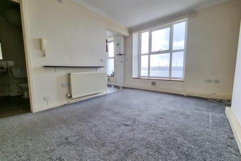 1 bedroom apartment to rent, Hamilton Terrace, Milford Haven