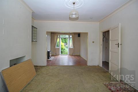 3 bedroom terraced house for sale, Hillside Crescent, Cheshunt, Waltham Cross