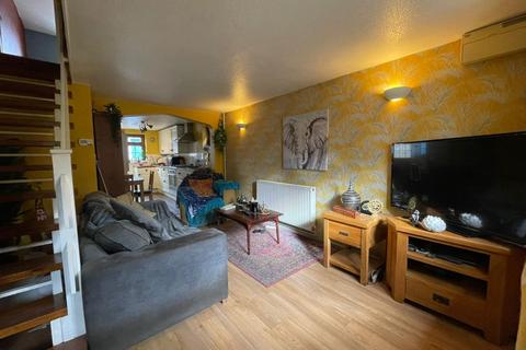 2 bedroom cottage for sale, Chapel Street, Cam, Dursley, GL11 5NX