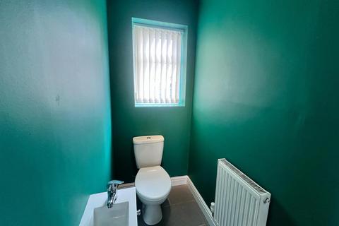 20 Brambleside, Wordsley, Stourbridge, DY8 5XL
