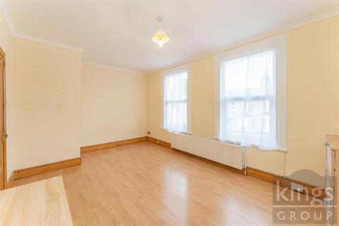 3 bedroom terraced house for sale, Lincoln Road, Enfield