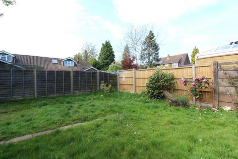 7 Vincent Close, Chipstead, Coulsdon, CR5 3FD