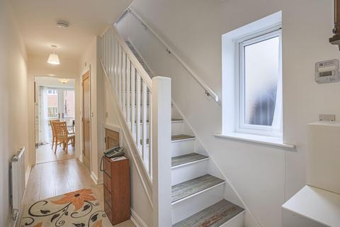 2 Thomas Drive, Killinghall, Harrogate, HG3 2FA