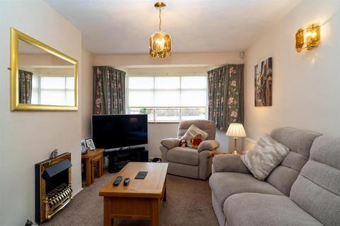 3 bedroom semi-detached house for sale, Lullington Garth, Borehamwood WD6