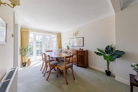 3 bedroom house for sale, Regency Lodge, Weybridge KT13