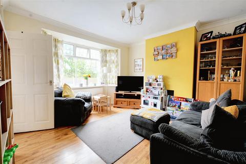 3 bedroom semi-detached house for sale, Hexham Avenue, Ilkeston