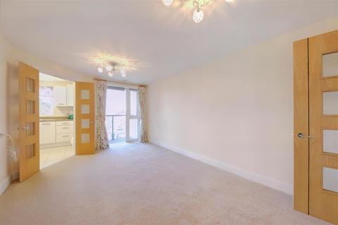 2 bedroom apartment for sale, Wardington Court, Welford Road, Northampton,  Northamptonshire NN2 8FR