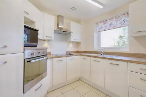 2 bedroom apartment for sale, Wardington Court, Welford Road, Northampton,  Northamptonshire NN2 8FR