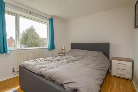 1 bedroom flat for sale, Ribbledale, London Colney, St. Albans