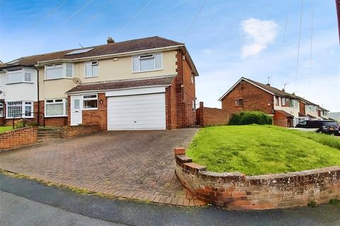 2 Benenden Road, Wainscott, Rochester, ME2 4NU